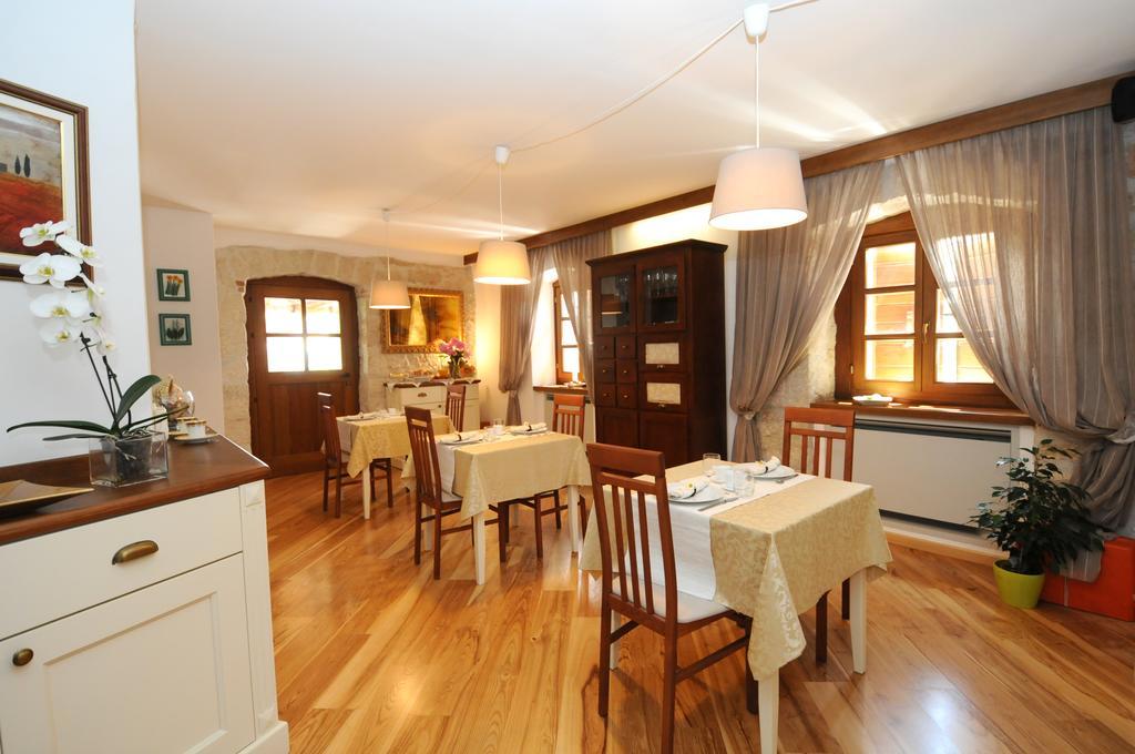 Bed & Breakfast Korta Gira Buici  Εξωτερικό φωτογραφία